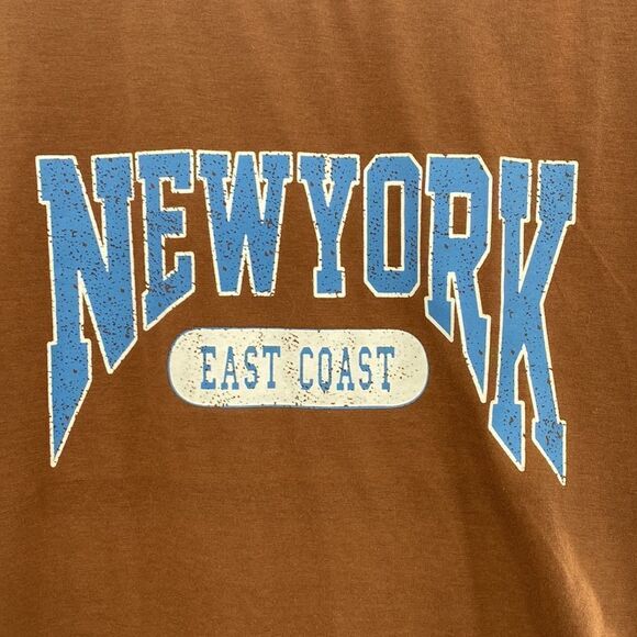 3For$20 ROMWE New York Tee Brown/Blue Crop size S - Picture 2 of 5